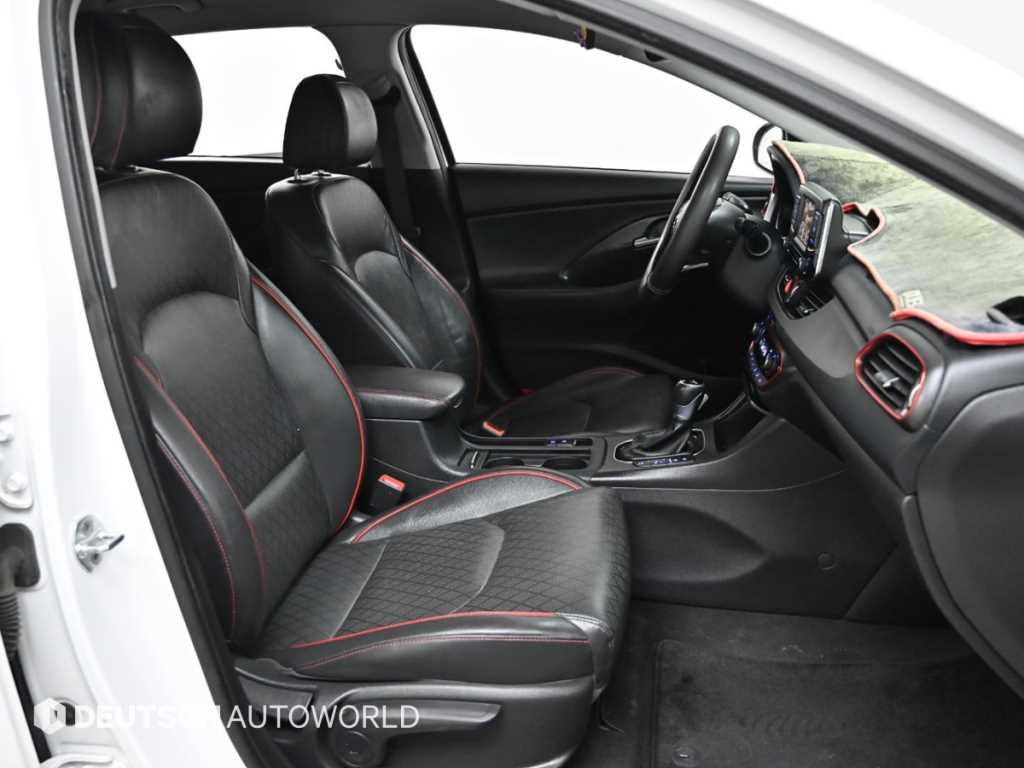 현대 i30 PD 디젤 1.6 프리미엄 - 이미지 7