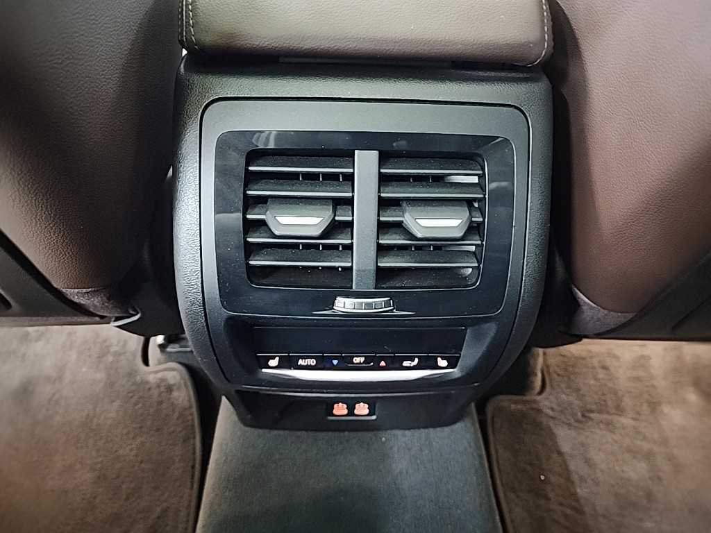 BMW X3(3세대) 20i xDrive x라인 - 이미지 2