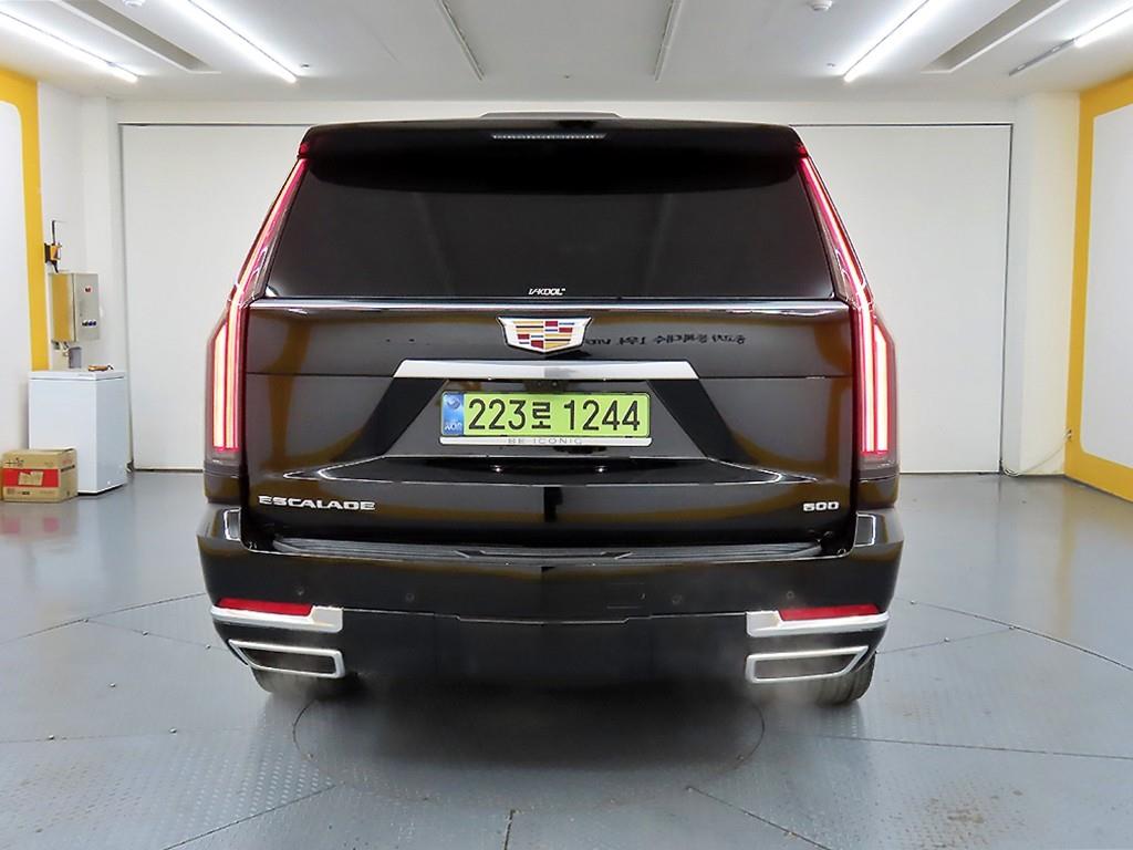 캐딜락 에스컬레이드(5세대) 6.2 V8 프리미엄 럭셔리 플래티넘 - 이미지 10