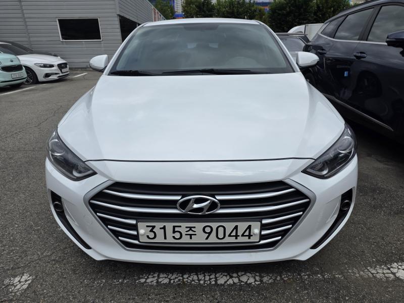 현대 아반떼AD 1.6 GDi 밸류 플러스 - 이미지 5