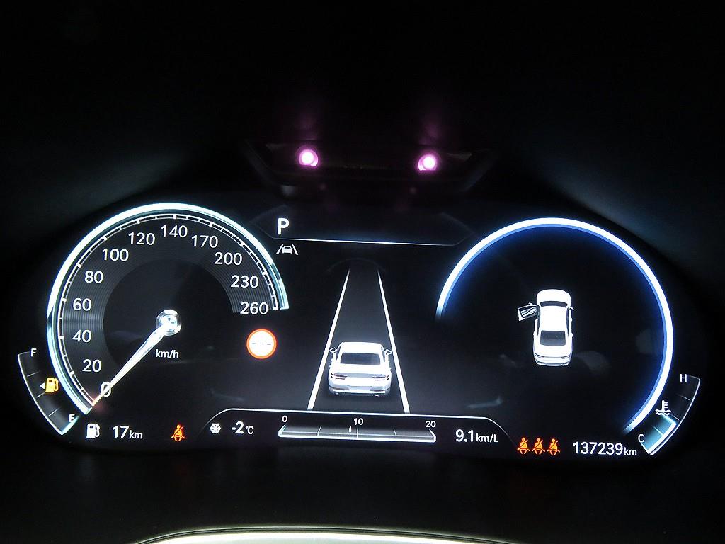 제네시스 더 올뉴G80 가솔린 2.5 AWD 기본형 - 이미지 14