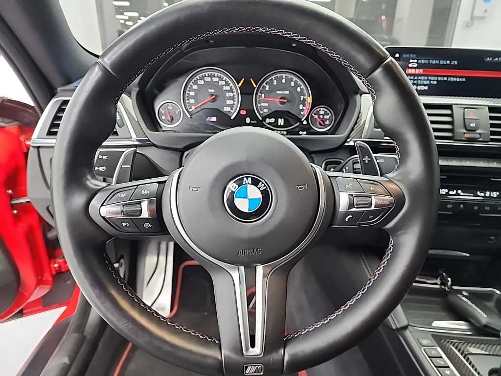 BMW M4 M4 쿠페 컴페티션 인디비주얼 - 이미지 20