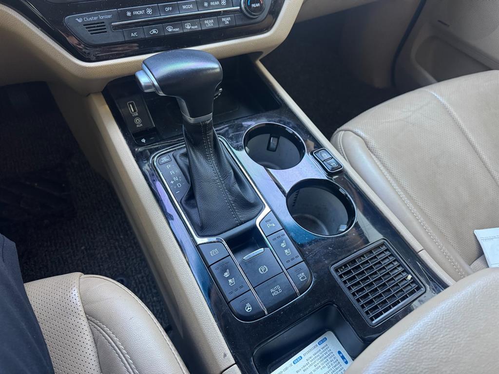 기아 더 뉴카니발 하이리무진 7인승 디젤 프레지던트 - 이미지 2