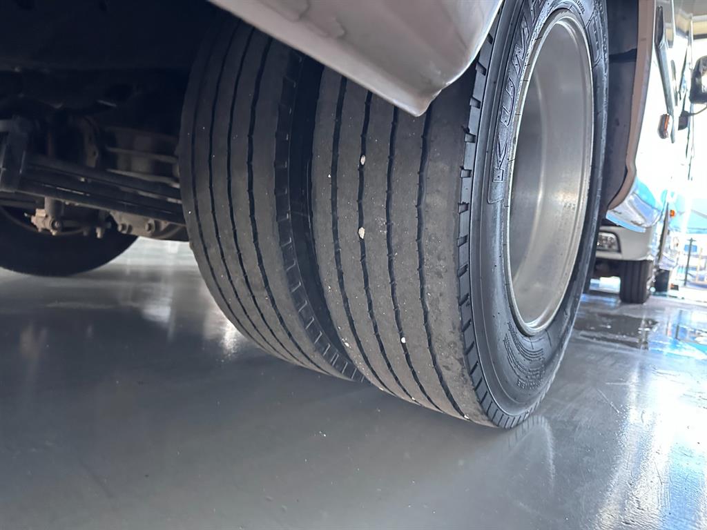 현대 뉴카운티 리무진 15인승 - 이미지 3