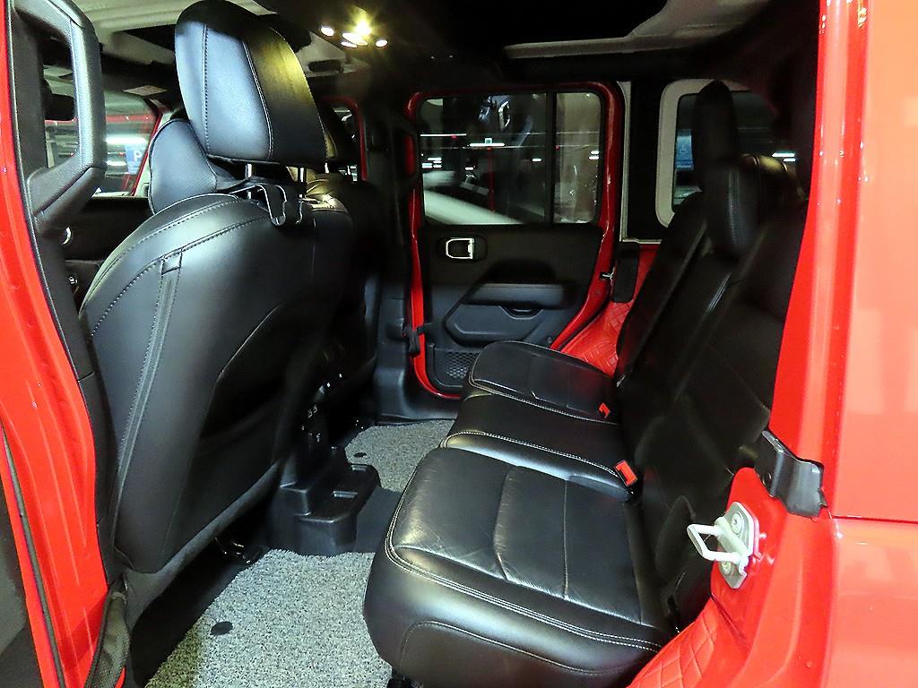 지프 랭글러(JL) 2.0 오버랜드 4DR - 이미지 5