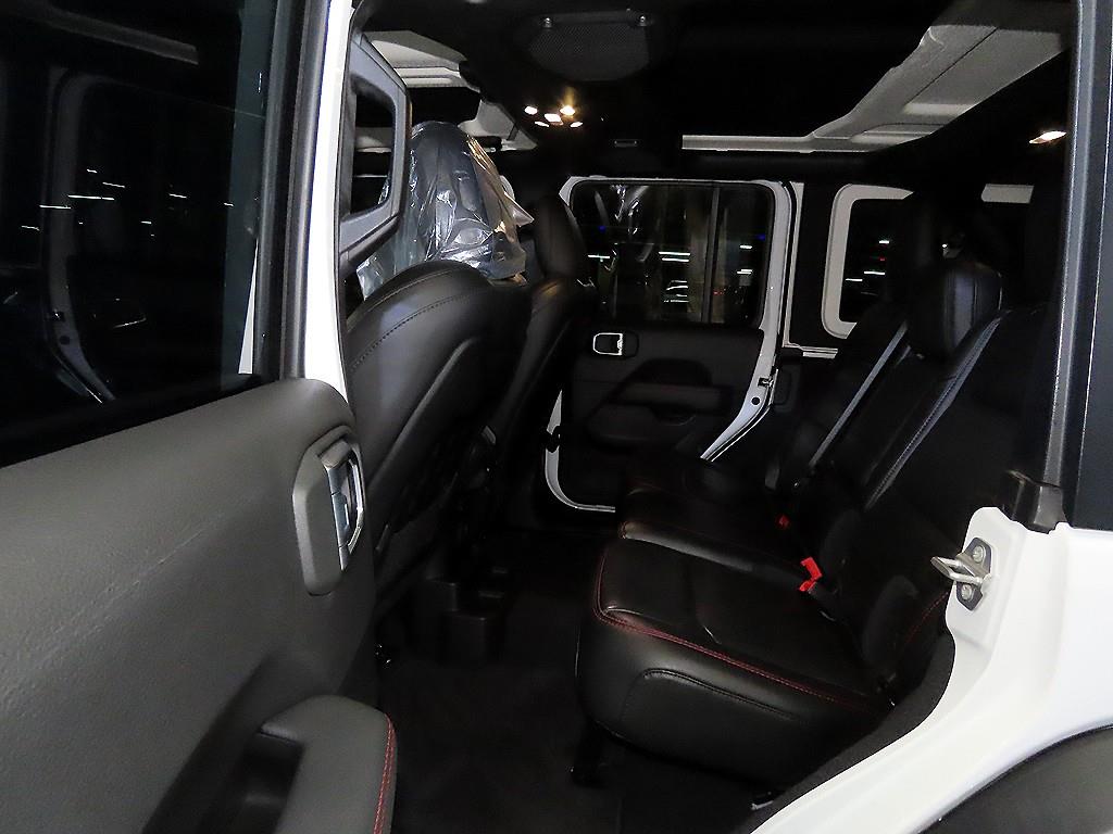 지프 랭글러(JL) 2.0 루비콘 4DR - 이미지 15