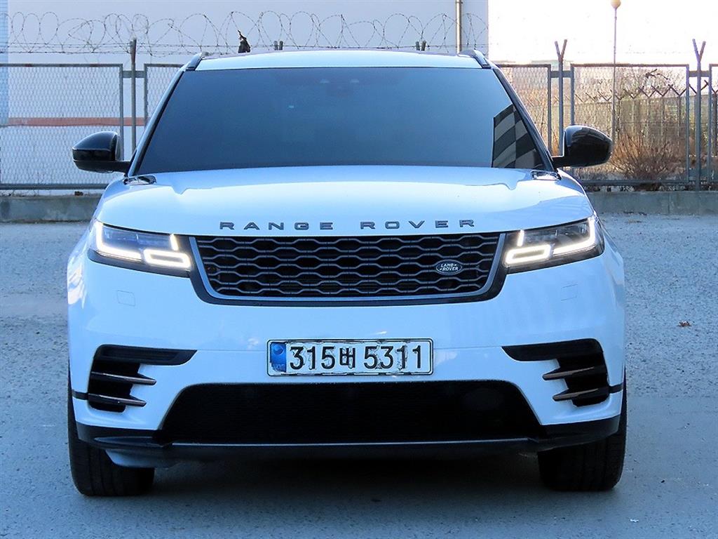 랜드로버 레인지로버 벨라 3.0 P380 SE R다이나믹 - 이미지 10