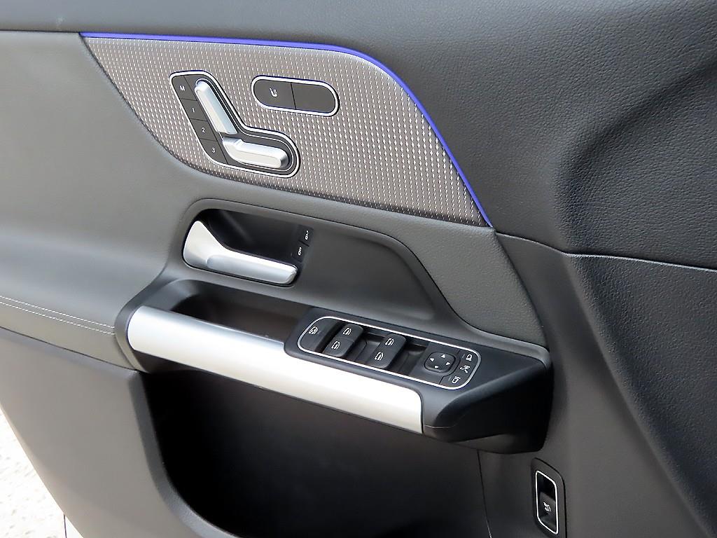 벤츠 EQA 250 - 이미지 18