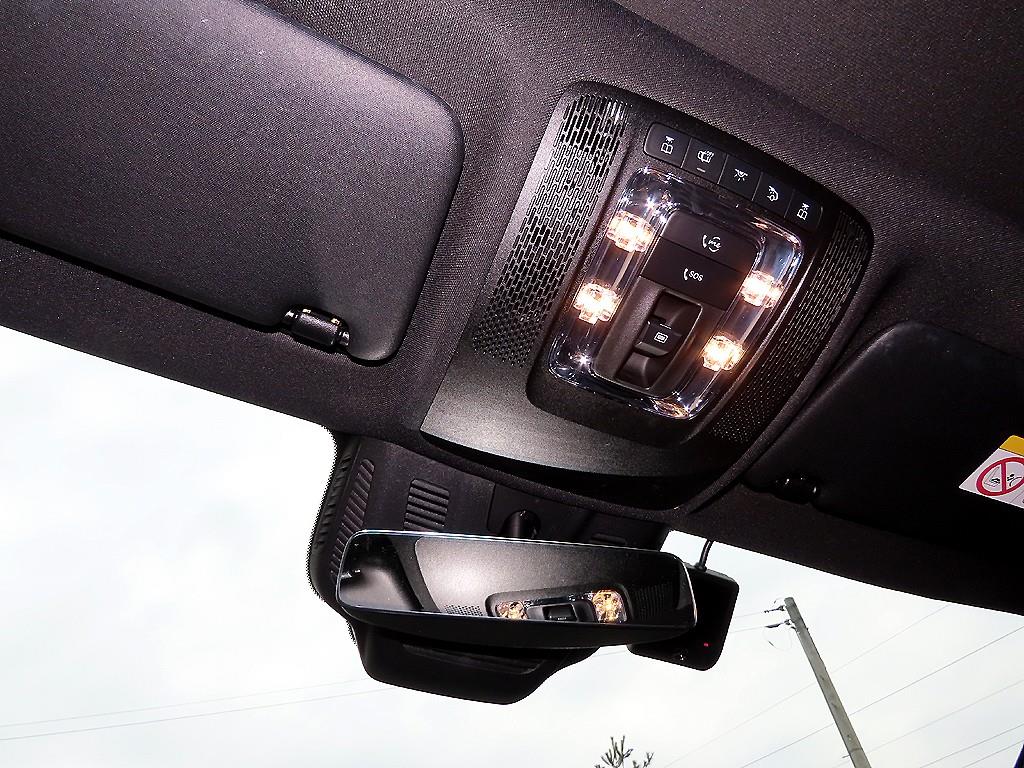 벤츠 EQA 250 - 이미지 14