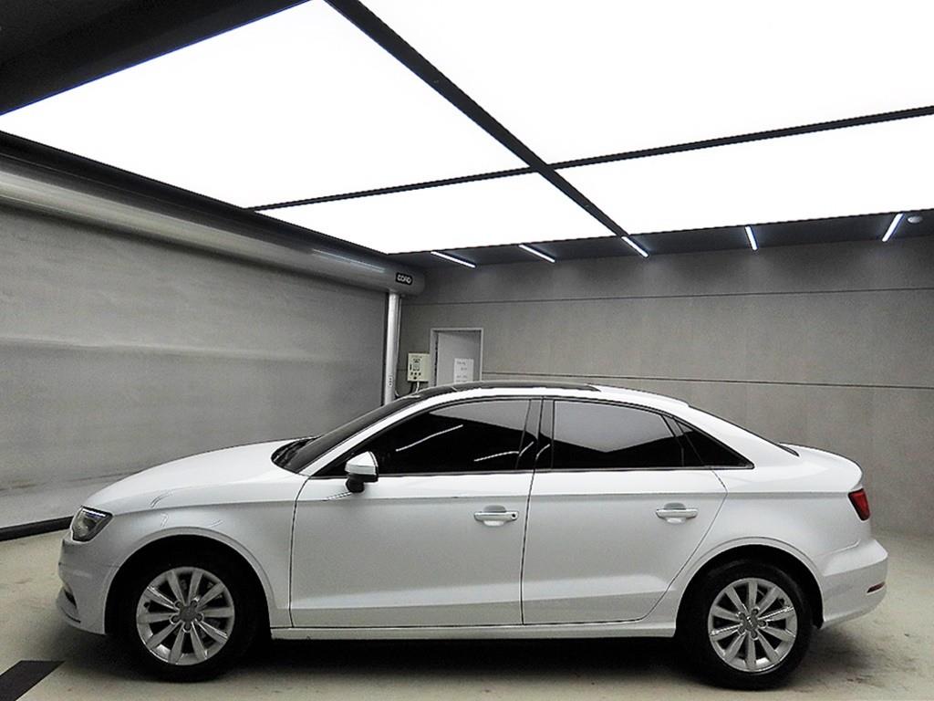 아우디 A3(3세대) 25 TDI 다이나믹 - 이미지 18