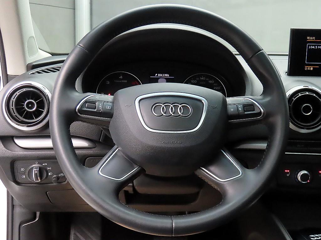 아우디 A3(3세대) 25 TDI 다이나믹 - 이미지 17