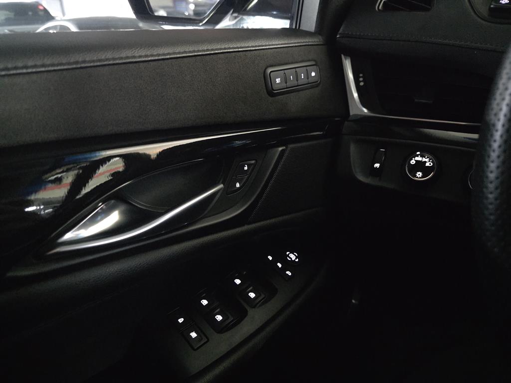 캐딜락 에스컬레이드(4세대) 6.2 V8