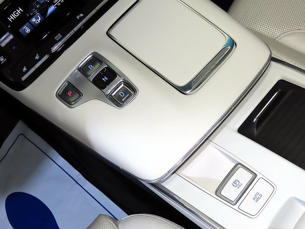 현대 더 뉴그랜저IG 가솔린 2.5 르블랑 - 이미지 4