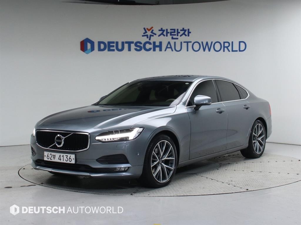 볼보 더 뉴 S90 D5 AWD 모멘텀 - 이미지 16