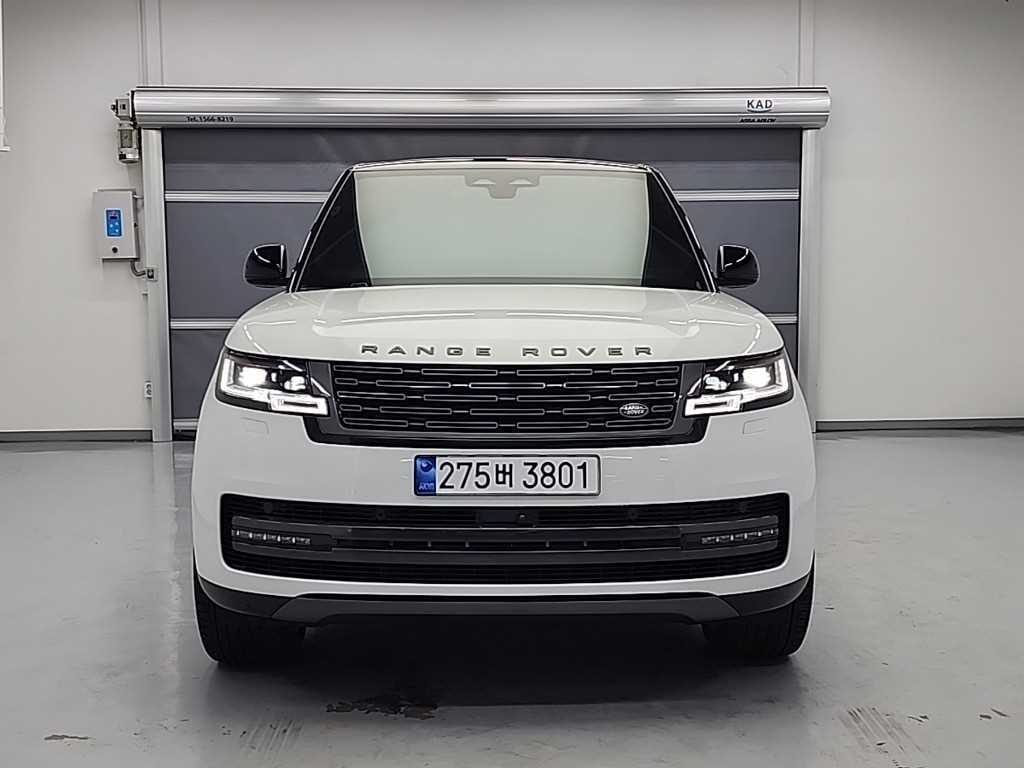 랜드로버 레인지로버(5세대) 4.4 P530 LWB 오토바이오그래피 - 이미지 3