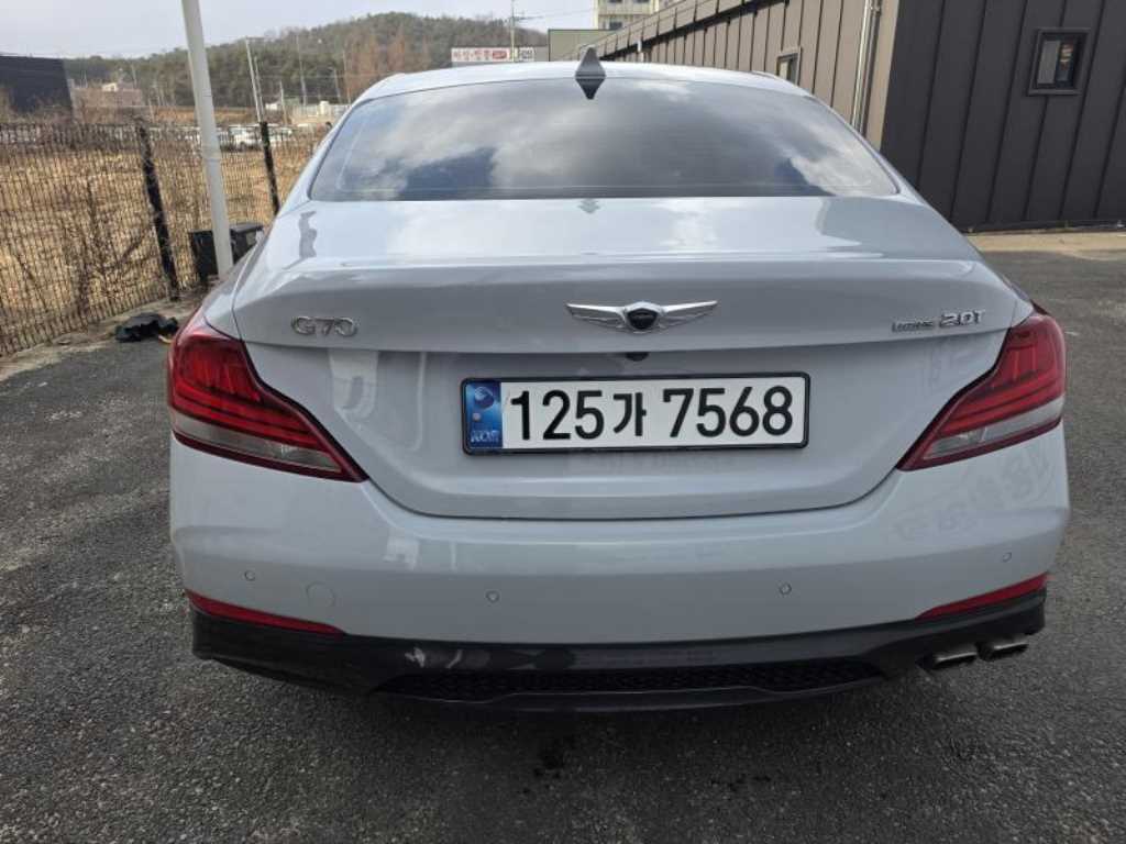 제네시스 G70 2.0T AWD 엘리트 - 이미지 12