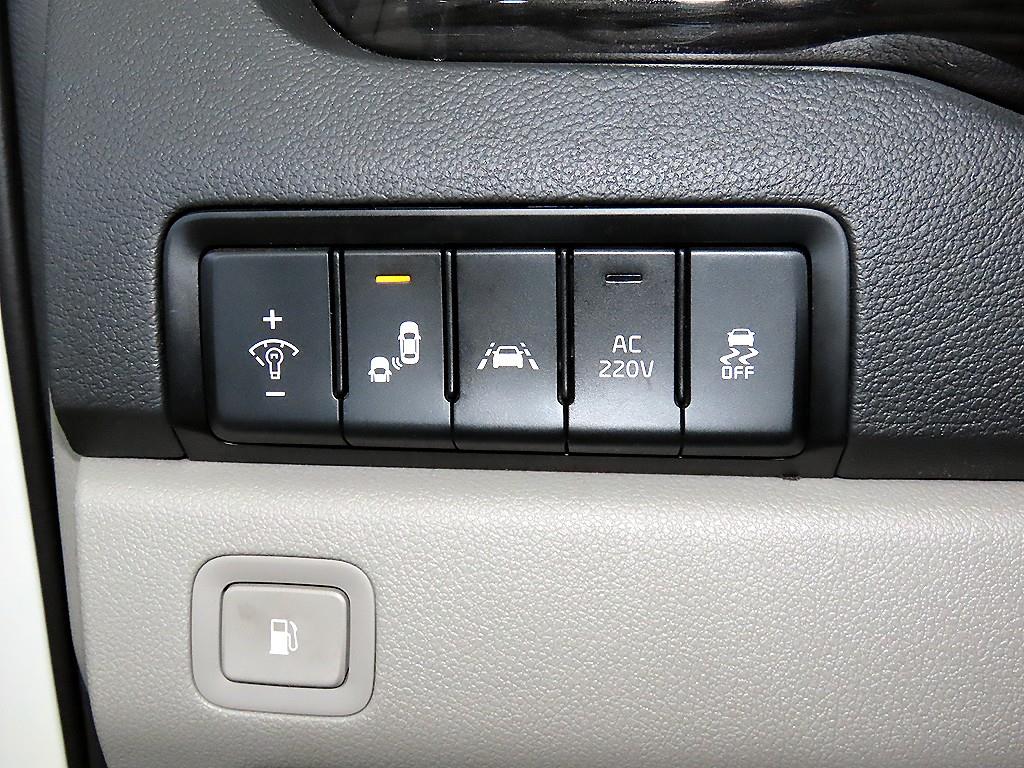 기아 더 뉴카니발 9인승 디젤 노블레스 스페셜 - 이미지 10