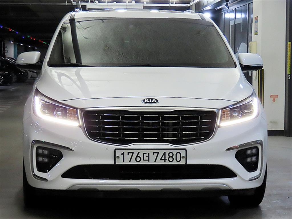 기아 더 뉴카니발 9인승 디젤 노블레스 스페셜 - 이미지 17