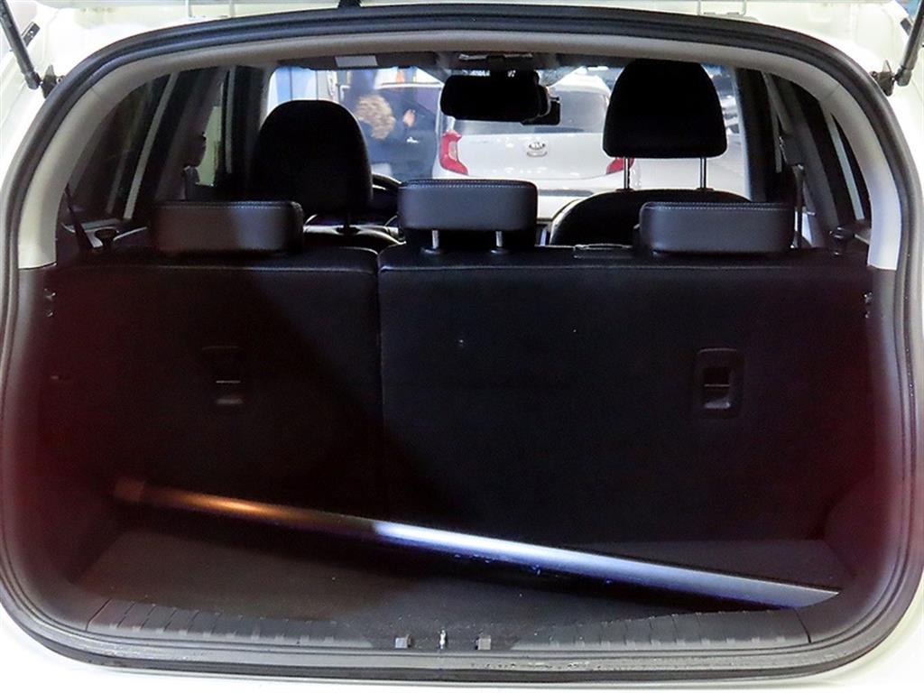 KG모빌리티(쌍용) 티볼리 가솔린 2WD LX 최고급형 - 이미지 4