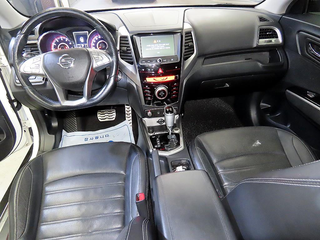 KG모빌리티(쌍용) 티볼리 가솔린 2WD LX 최고급형 - 이미지 12