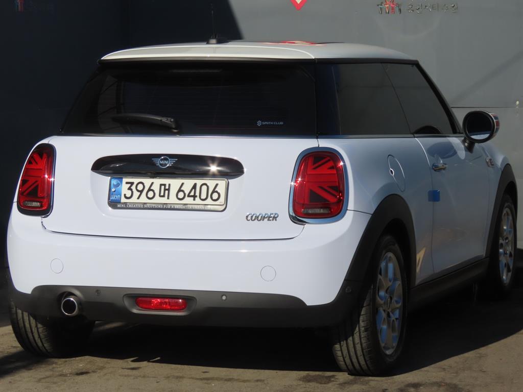 미니 쿠퍼(3세대) 1.5 하이 - 이미지 5