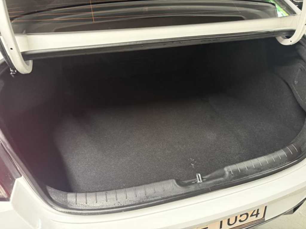 현대 아반떼(CN7) 1.6 가솔린 모던 - 이미지 8