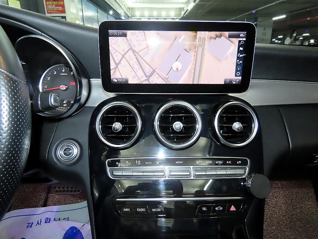 벤츠 C클래스(4세대) C200 카브리올레 - 이미지 3