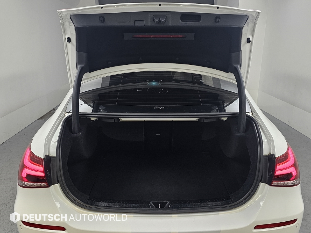 벤츠 A클래스(4세대) A200d 세단 - 이미지 7