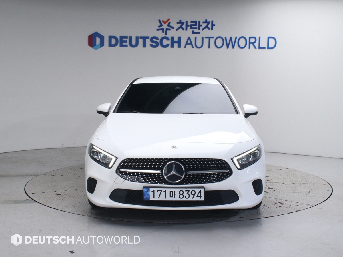 벤츠 A클래스(4세대) A200d 세단 - 이미지 18