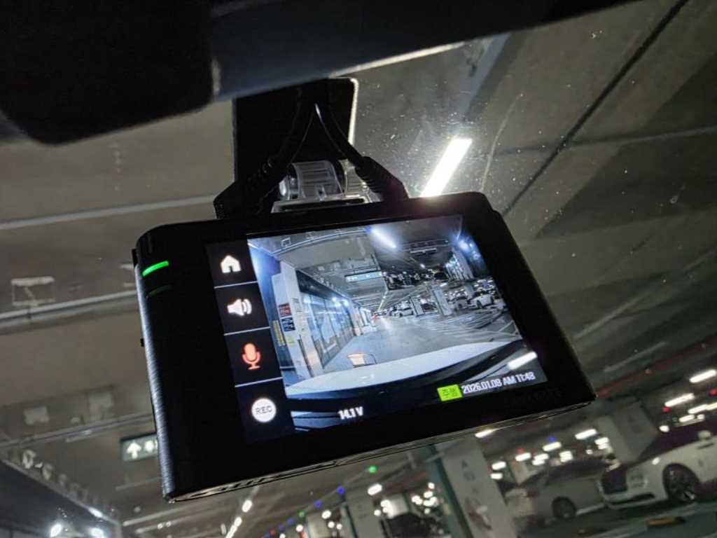 KG모빌리티(쌍용) 더 뉴티볼리 1.6 가솔린 2WD V1 - 이미지 18