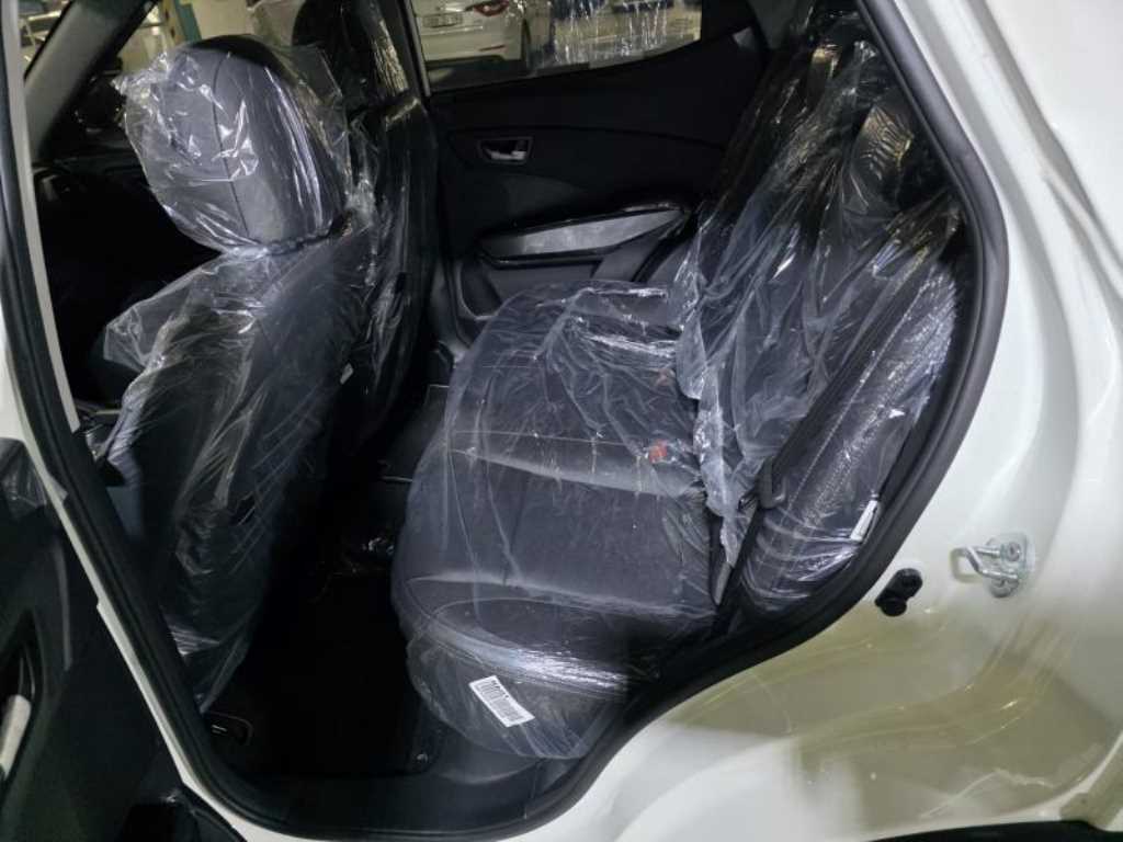 KG모빌리티(쌍용) 더 뉴티볼리 1.6 가솔린 2WD V1 - 이미지 6