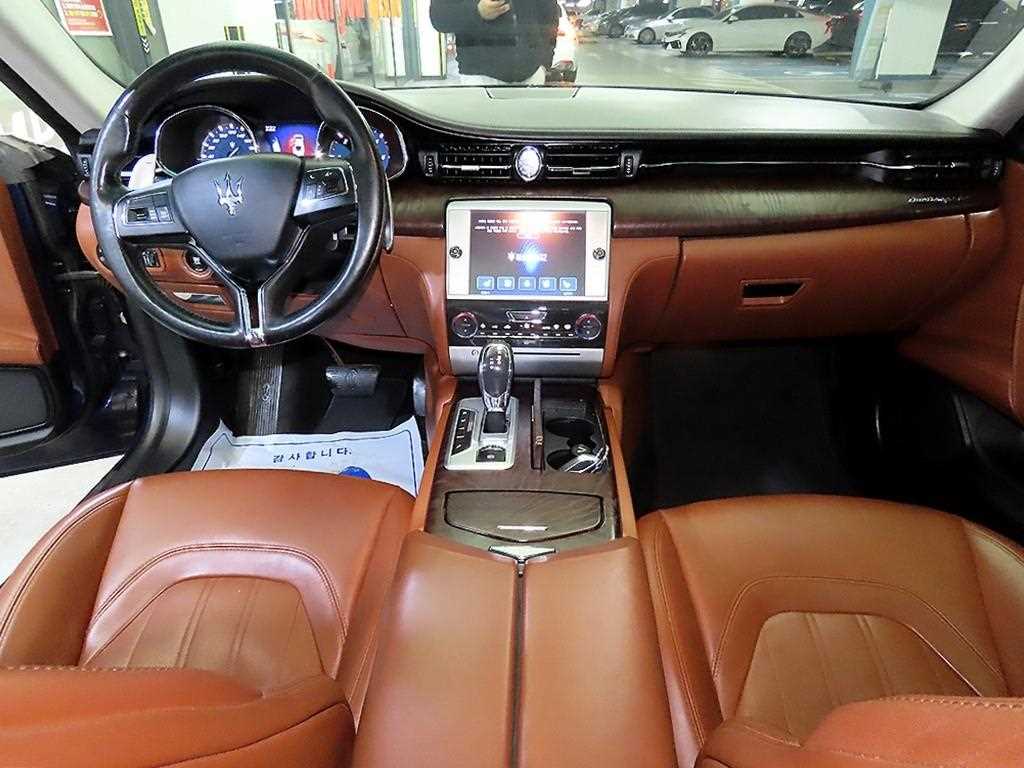 마세라티 콰트로포르테(6세대) 3.0 디젤 - 이미지 4