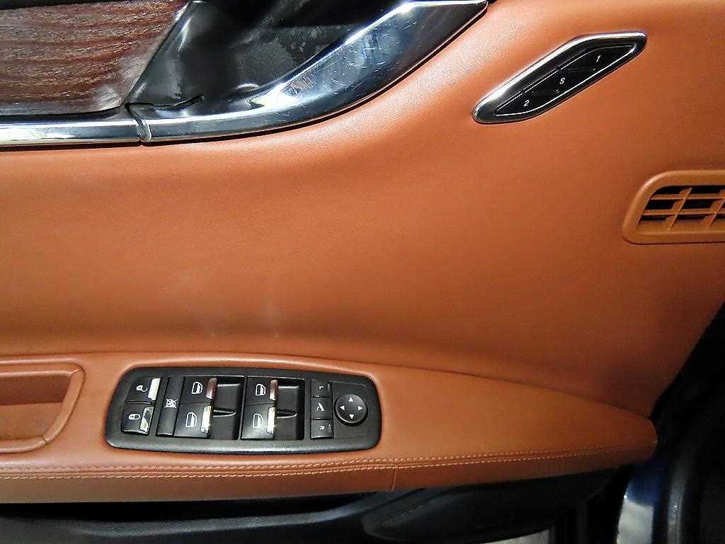 마세라티 콰트로포르테(6세대) 3.0 디젤 - 이미지 8