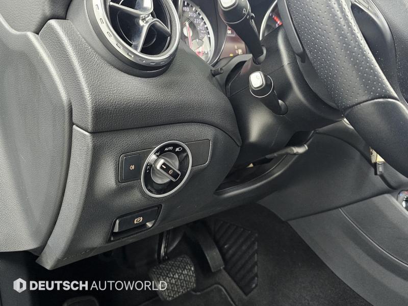 벤츠 GLA클래스 GLA 200 d - 이미지 19