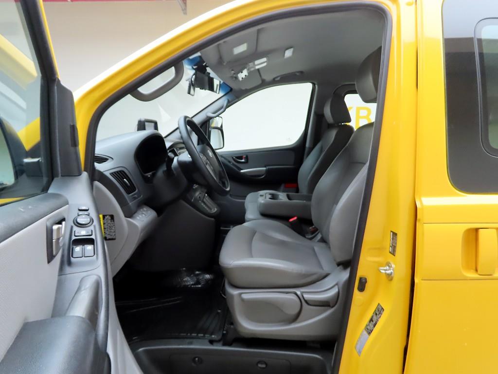 현대 더 뉴그랜드스타렉스 어린이버스 15인승 LPi