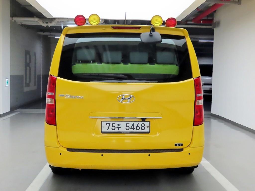 현대 더 뉴그랜드스타렉스 어린이버스 15인승 LPi - 이미지 16