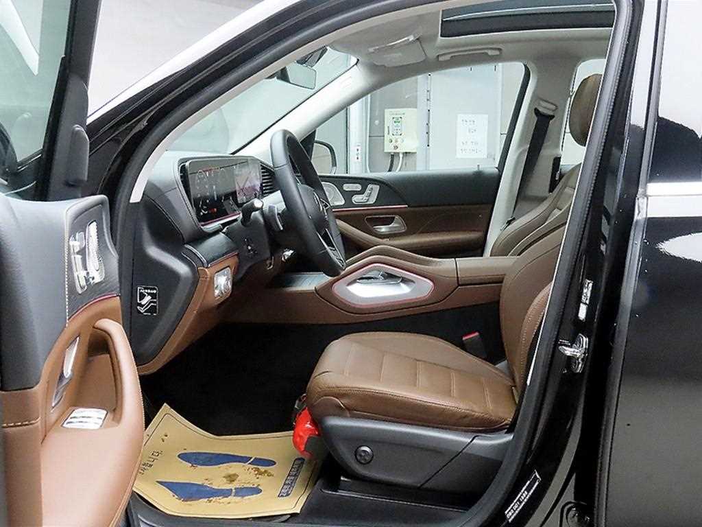 벤츠 GLE클래스(4세대) GLE 450 4매틱 - 이미지 19