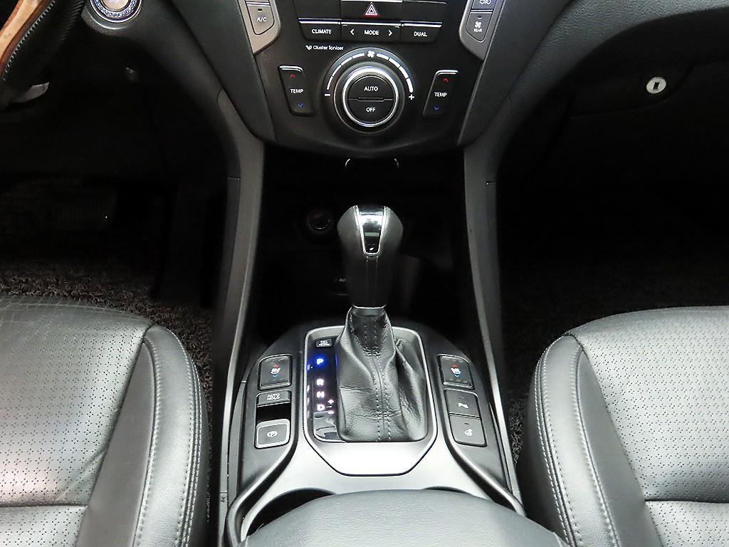 현대 맥스크루즈 디젤 R2.2 4WD 익스클루시브 스페셜 - 이미지 6