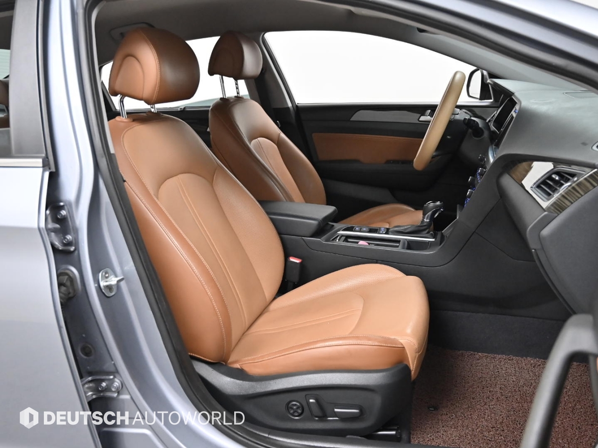 현대 LF쏘나타 2.0 CVVL 프리미엄 스페셜 - 이미지 3