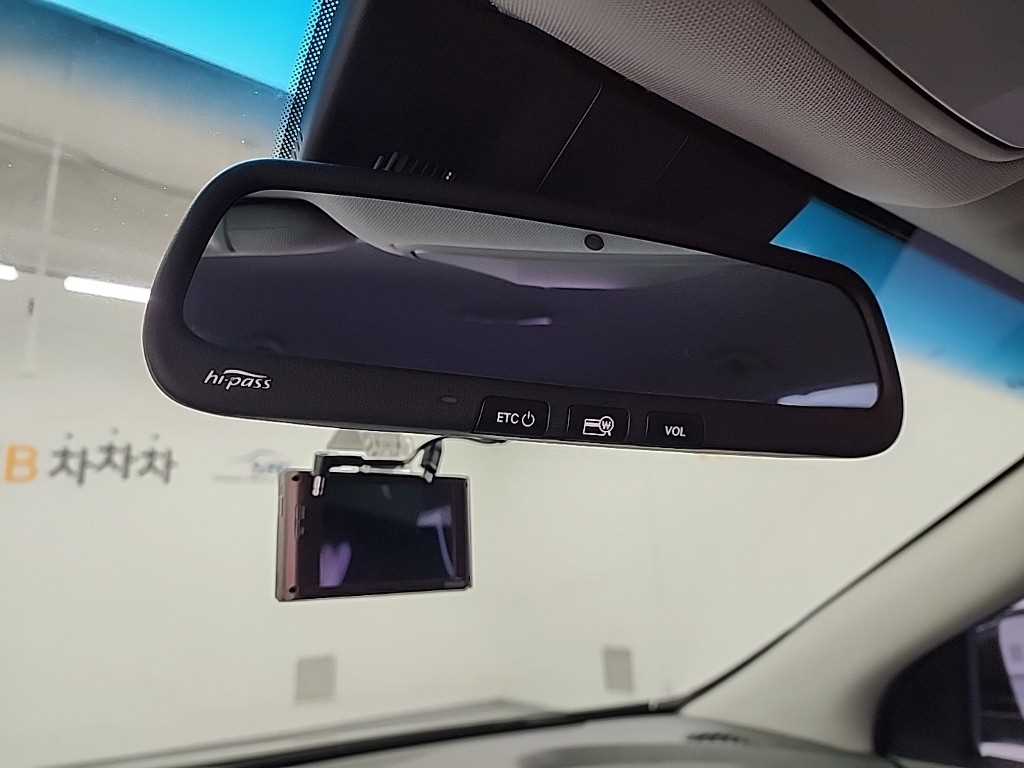 현대 더 뉴맥스크루즈 디젤 2.2 4WD 익스클루시브 스페셜 - 이미지 3