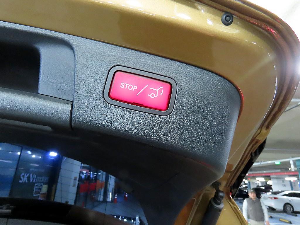 벤츠 GLA클래스 GLA 250 4매틱 - 이미지 12