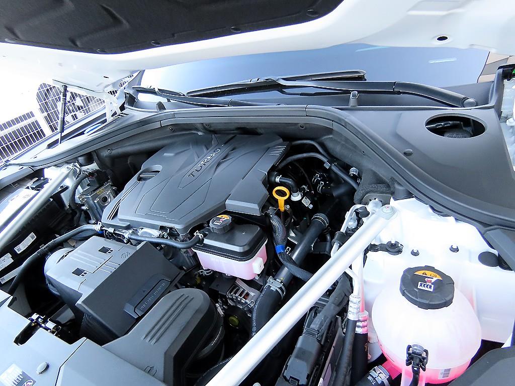 제네시스 신형 GV70 2.5T 2WD 기본형 - 이미지 4