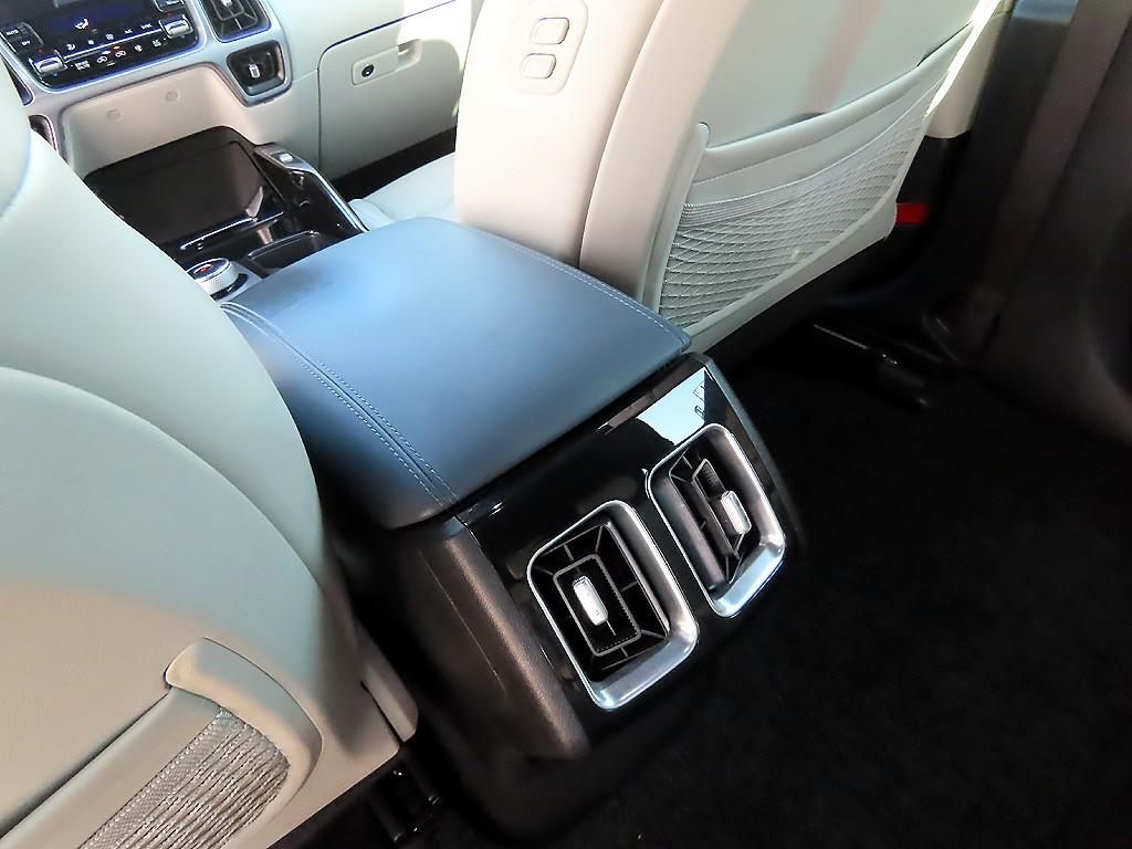 기아 신형쏘렌토 하이브리드(MQ4) 1.6 HEV 4WD 프레스티지 - 이미지 2