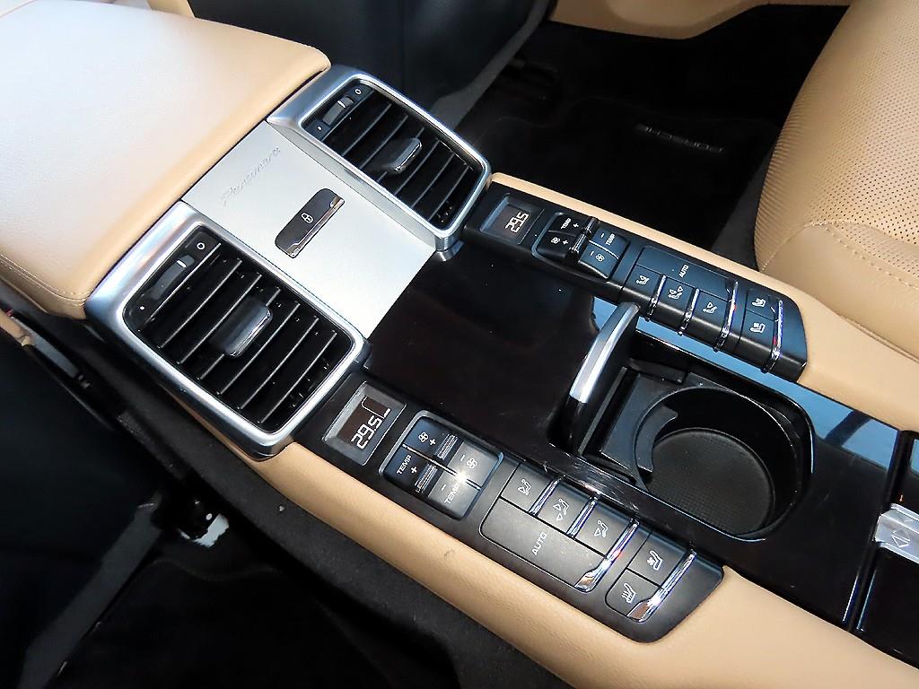 포르쉐 파나메라 3.0 디젤 에디션 - 이미지 5