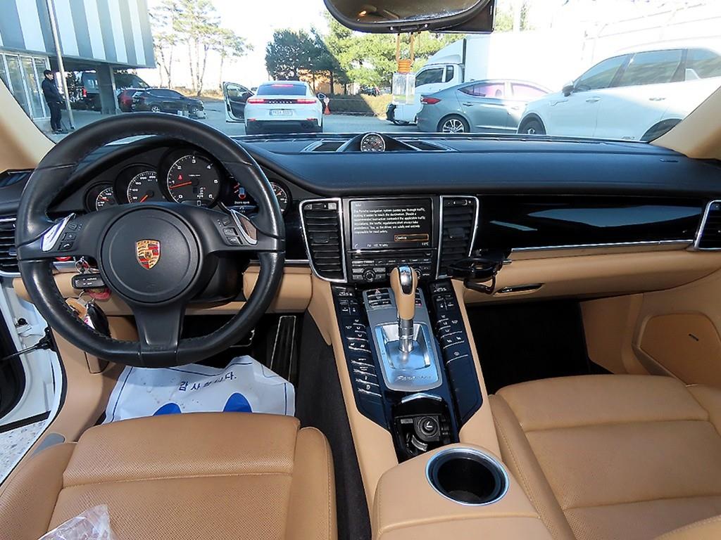 포르쉐 파나메라 3.0 디젤 에디션 - 이미지 12
