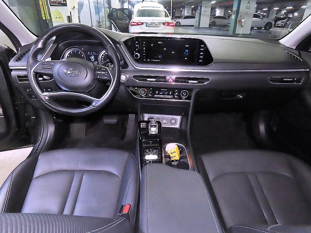 현대 쏘나타(DN8) G2.0 프리미엄 패밀리 - 이미지 13