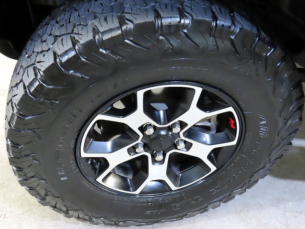 지프 랭글러(JL) 2.0 루비콘 4DR - 이미지 6