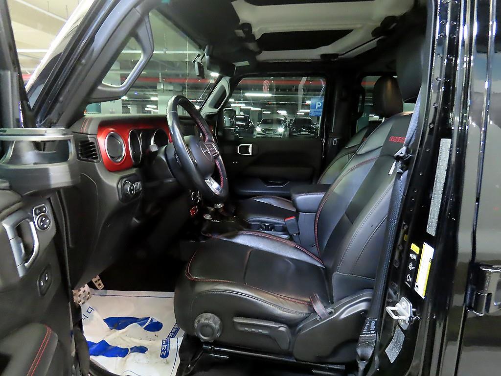 지프 랭글러(JL) 2.0 루비콘 4DR - 이미지 9