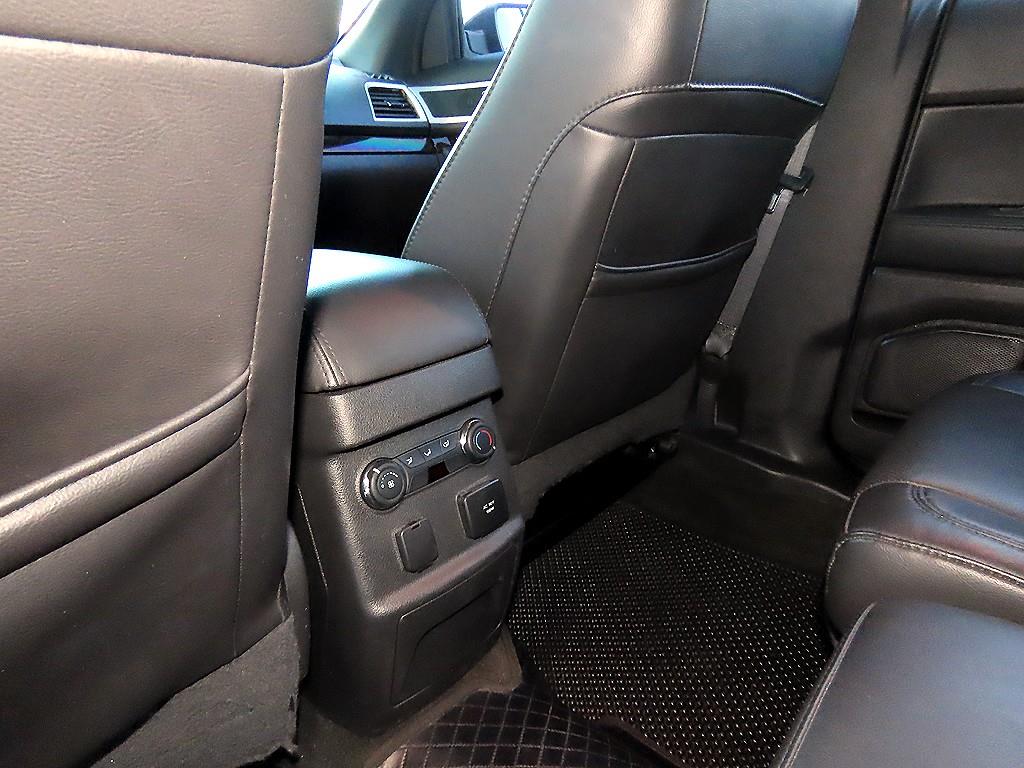 포드 익스플로러(5세대) 3.5 V6 4WD 리미티드 - 이미지 8