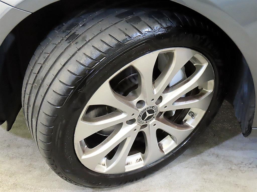 벤츠 E클래스(5세대) E300 4매틱 익스클루시브 - 이미지 16